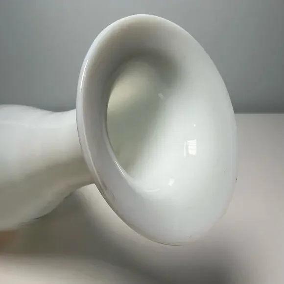 Vintage 40s White Opaline Glass Hand Painted Vase Blown Art Glass Floral - Picture 11 of 12